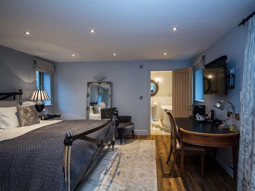 Hotel Eagle Mill à Huntingdon Extérieur photo
